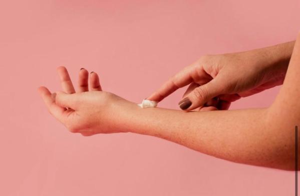 Base de crema hidratante sin parabenos